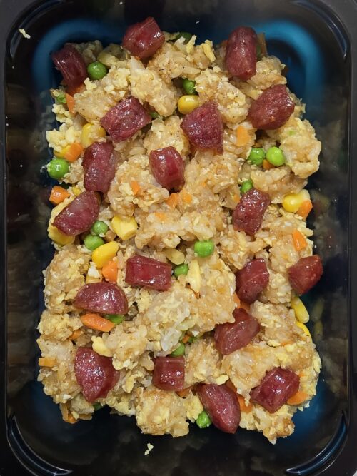 RIZ SAUTÉ CANTONAIS A LA SAUCISSE CHINOISE